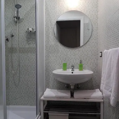 Gasthuis Domus Crescenzio - 4*