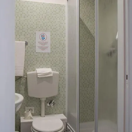 Domus Crescenzio - Rome